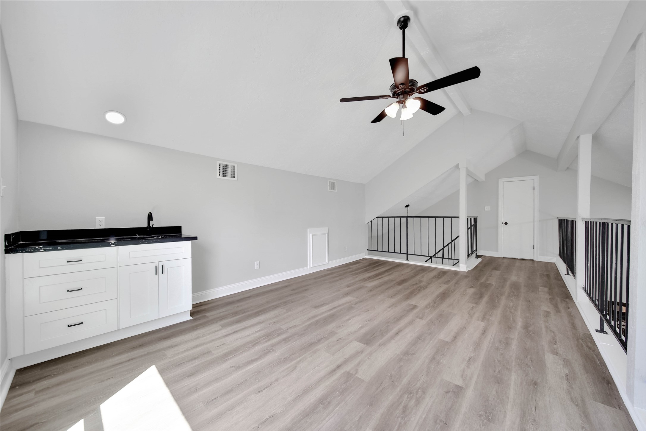 4014 Alshire Drive Property Photo 27