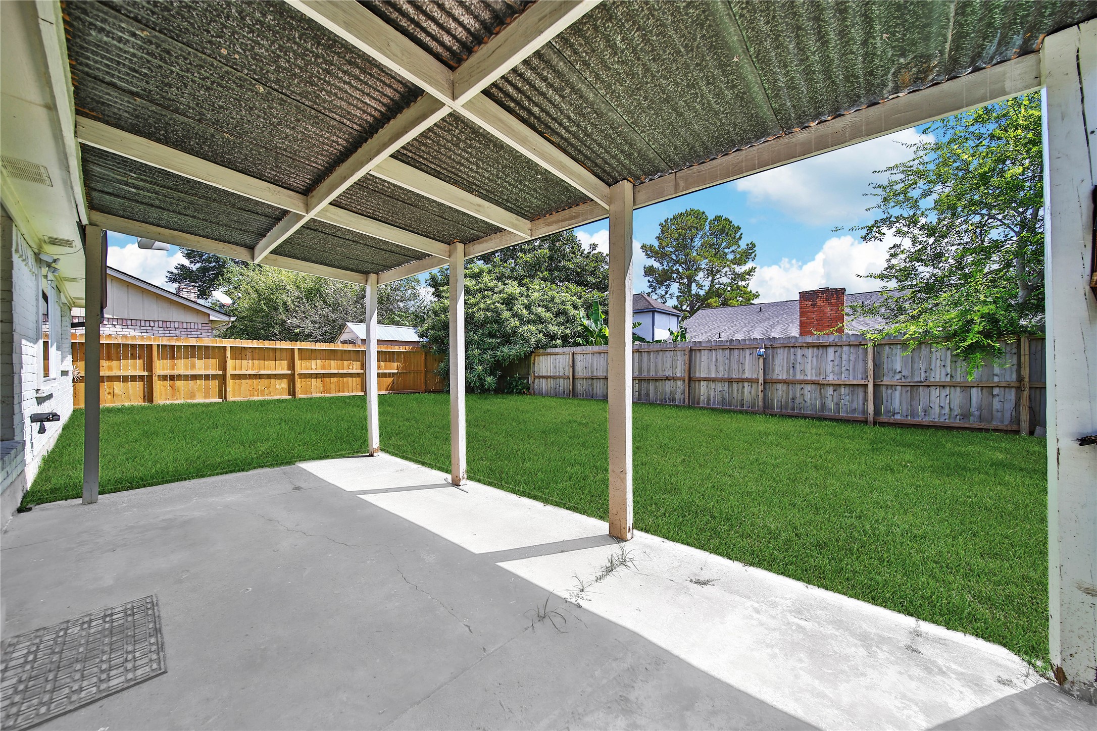 4014 Alshire Drive Property Photo 30