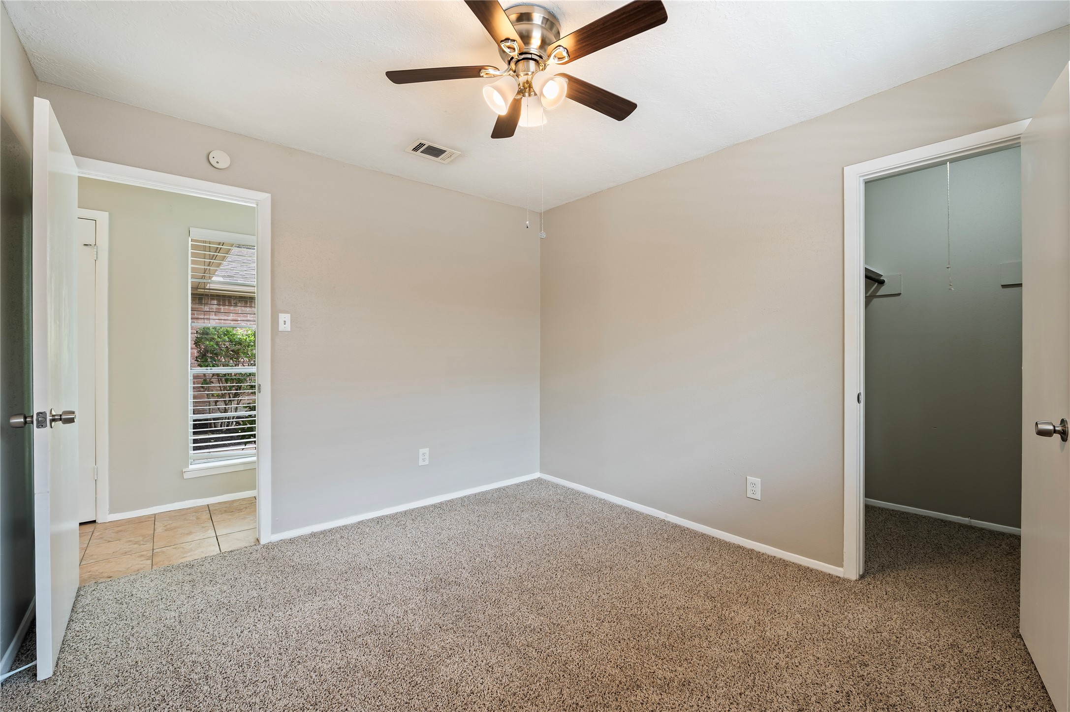 2915 Early Turn Drive Property Photo 32