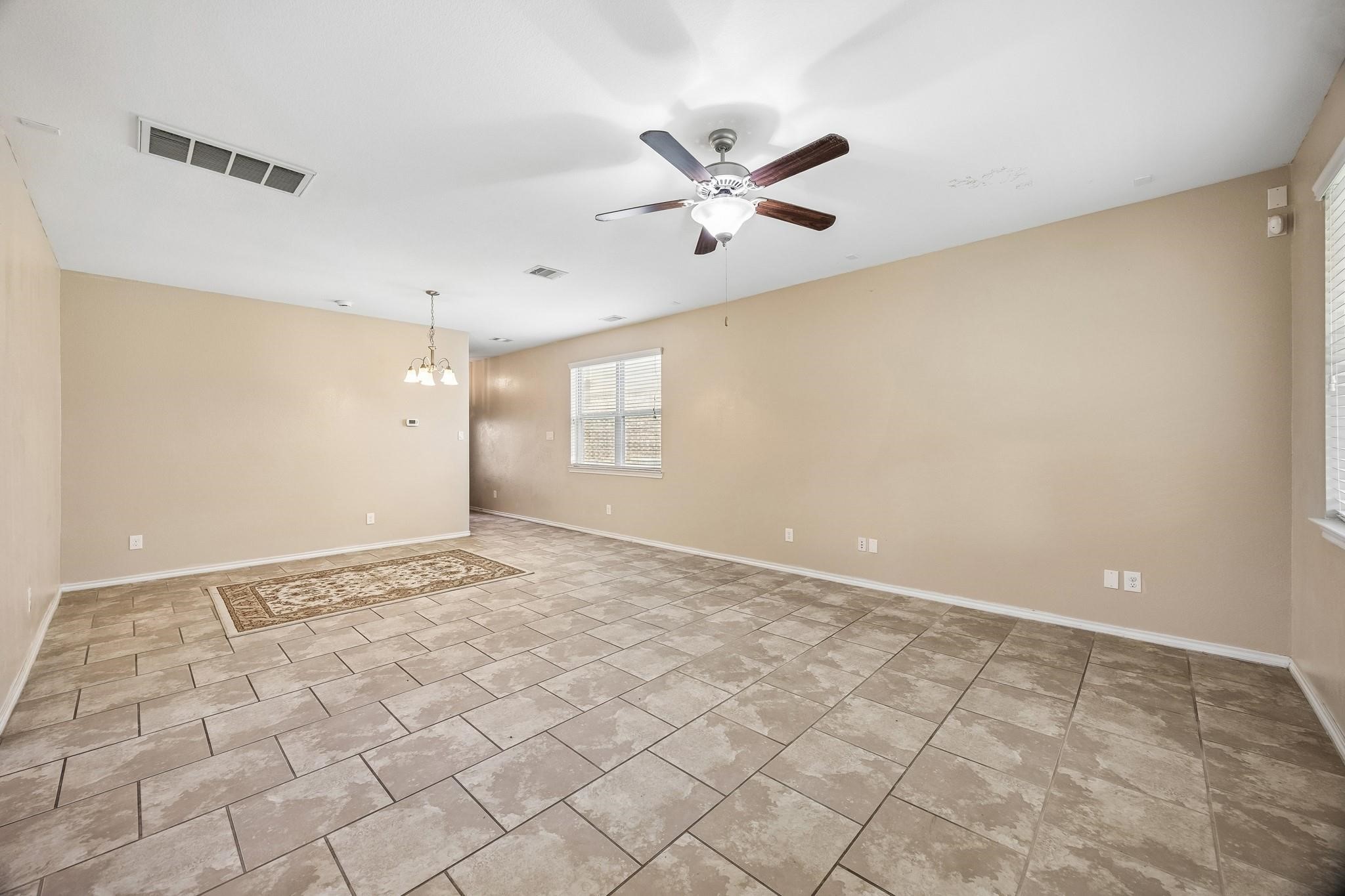 8914 Eldorado Glen Drive Property Photo 9