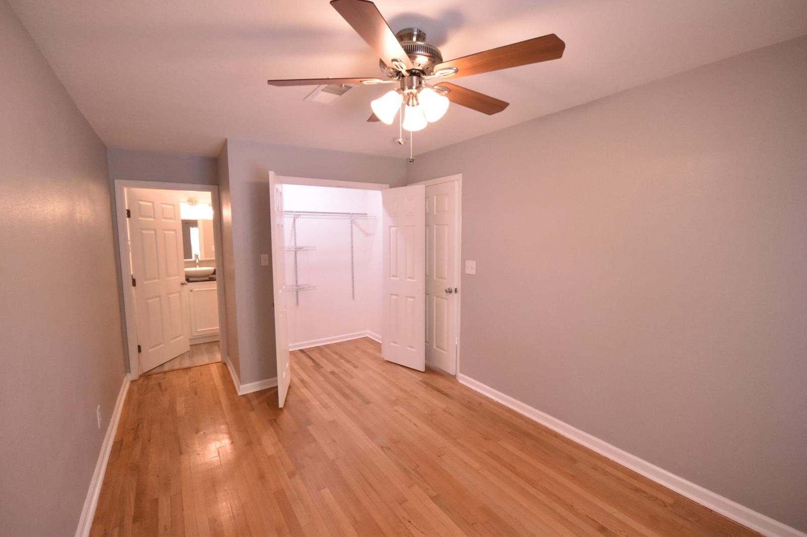 3619 Penwood Way Property Photo 7
