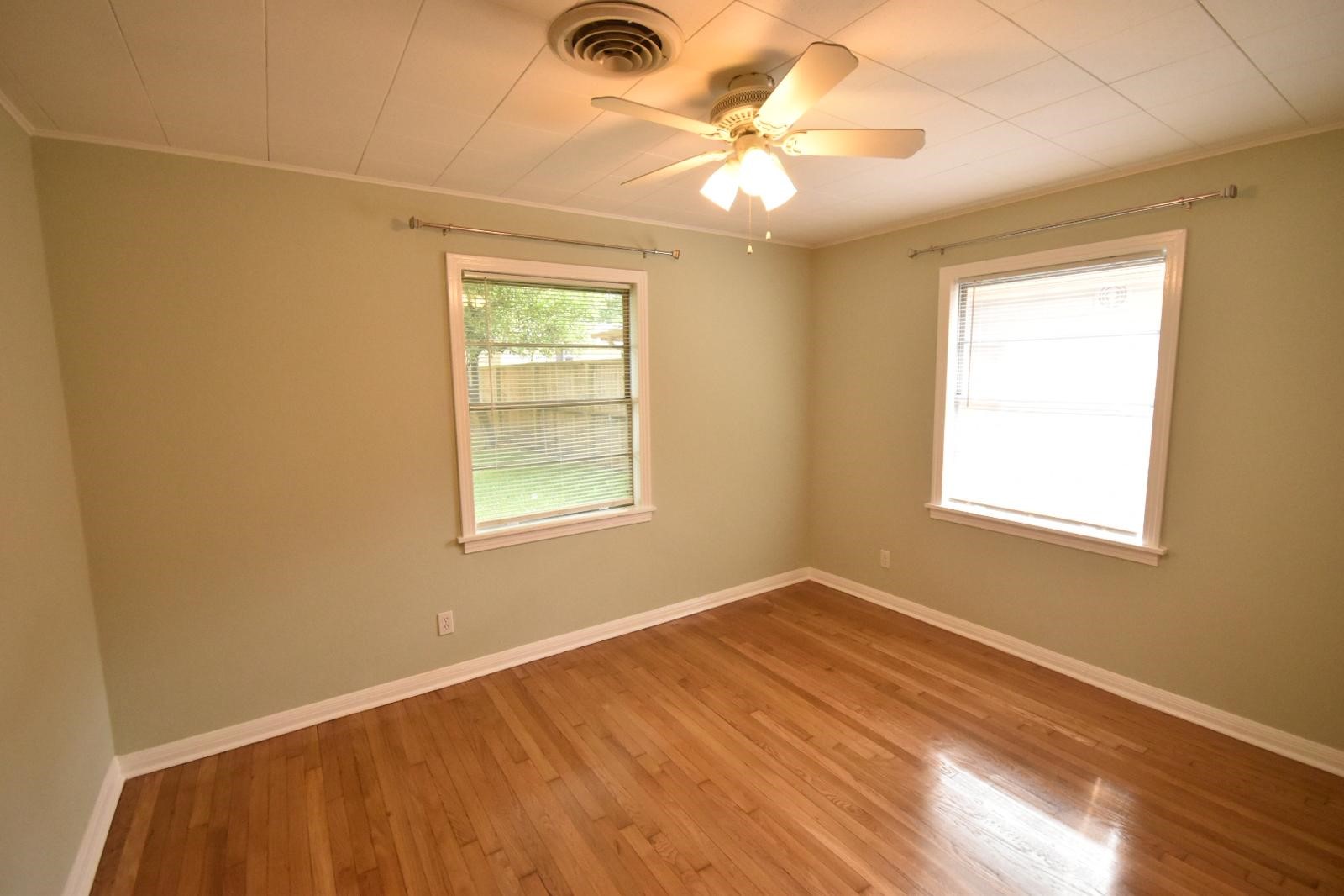 3619 Penwood Way Property Photo 9