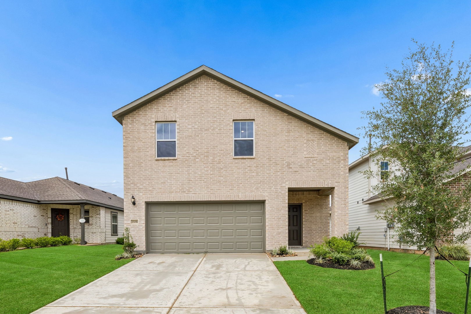 25198 Pomegranate Place Property Photo 1