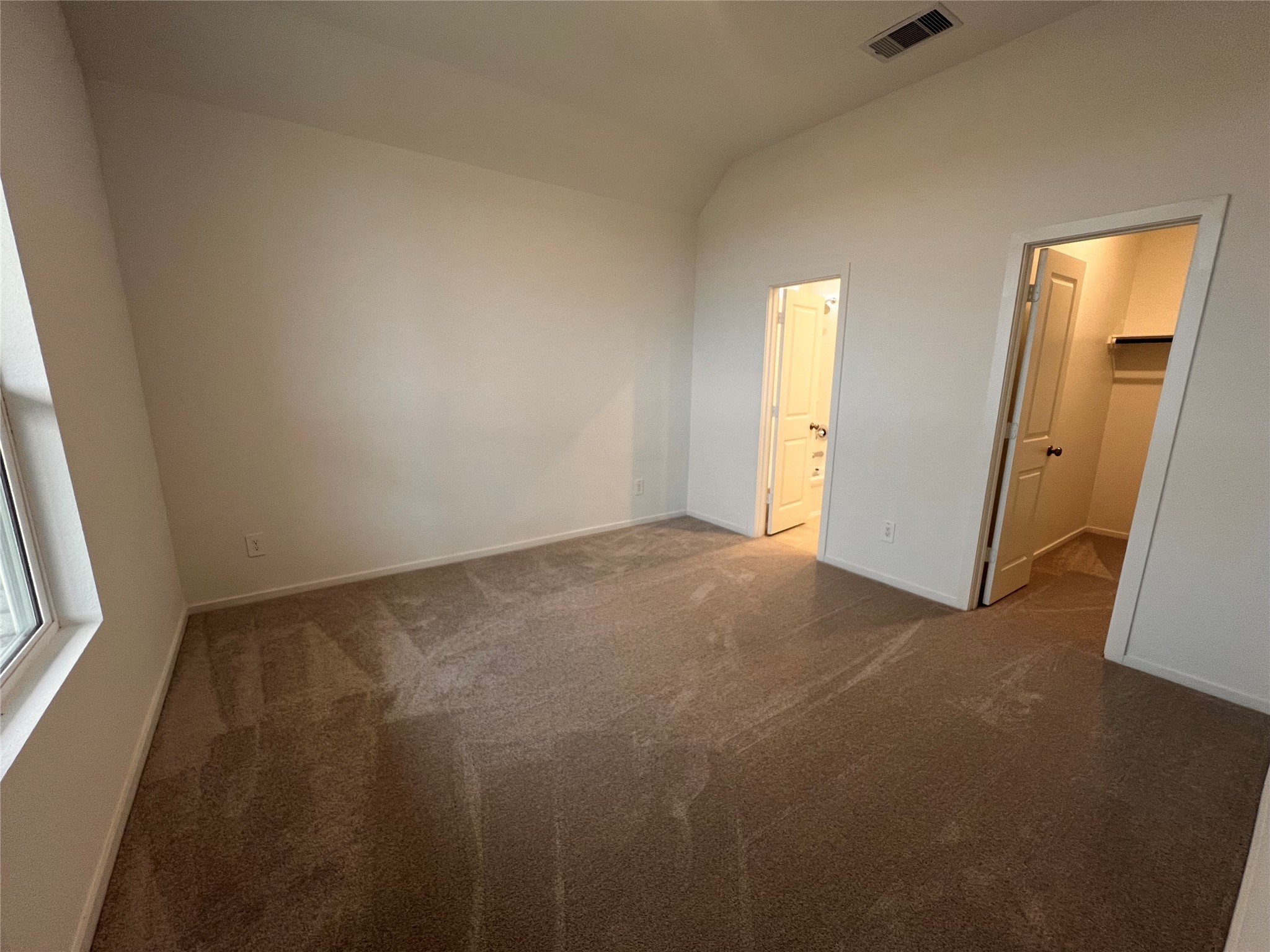 2218 Toyhill Falls Lane Property Photo 7