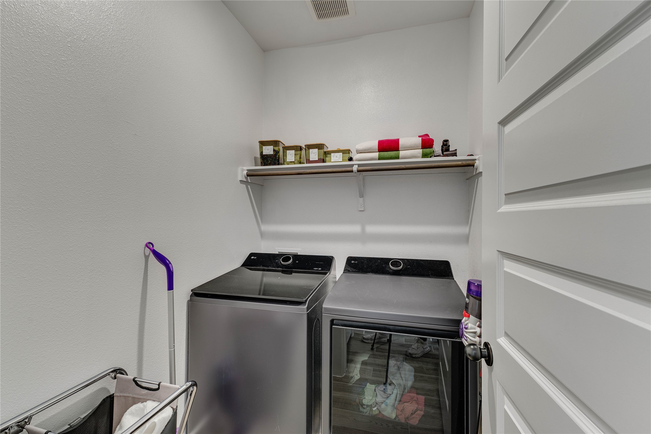 617 Buckaroo Drive Property Photo 12