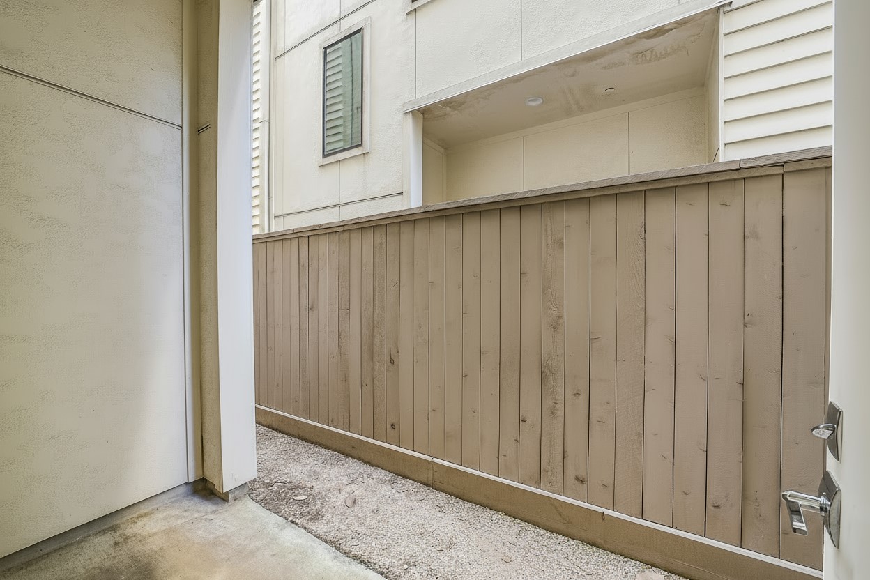 1004 California Street 203 Property Photo 33