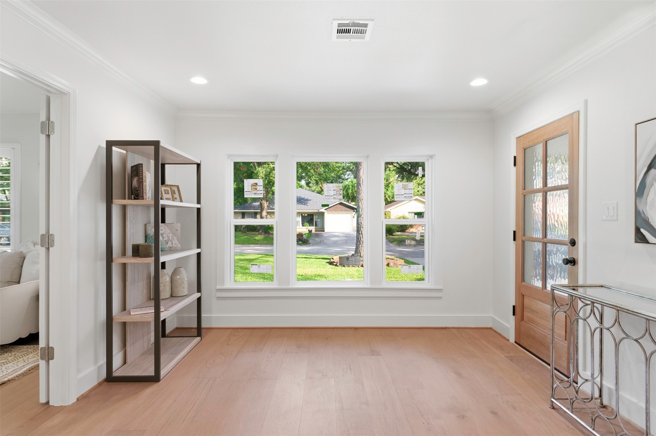 2210 Wakefield Drive Property Photo 4