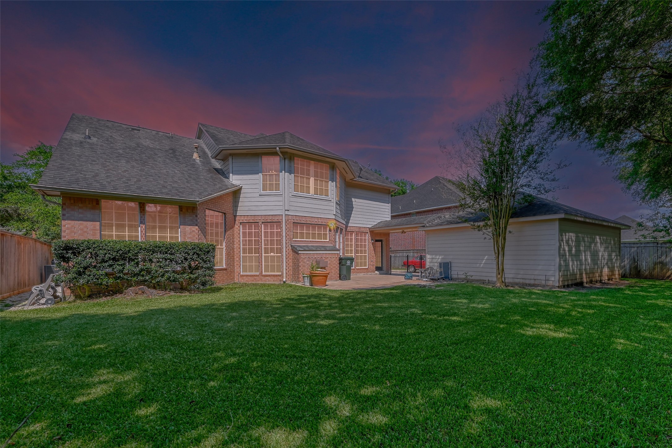 18 Turtle Creek Manor Property Photo 2