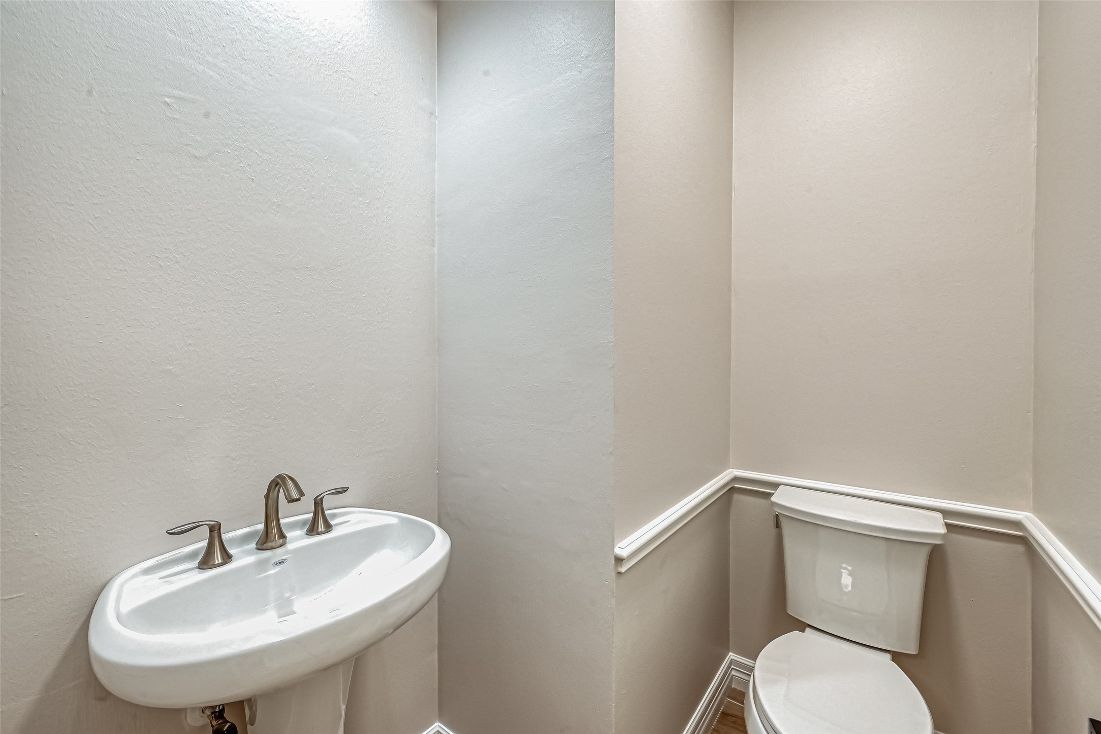 18 Turtle Creek Manor Property Photo 23
