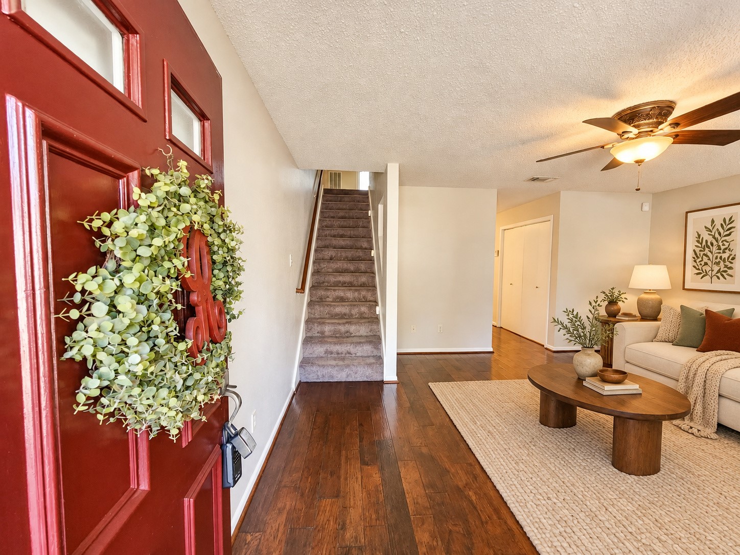 17742 Kings Park Lane Property Photo 3