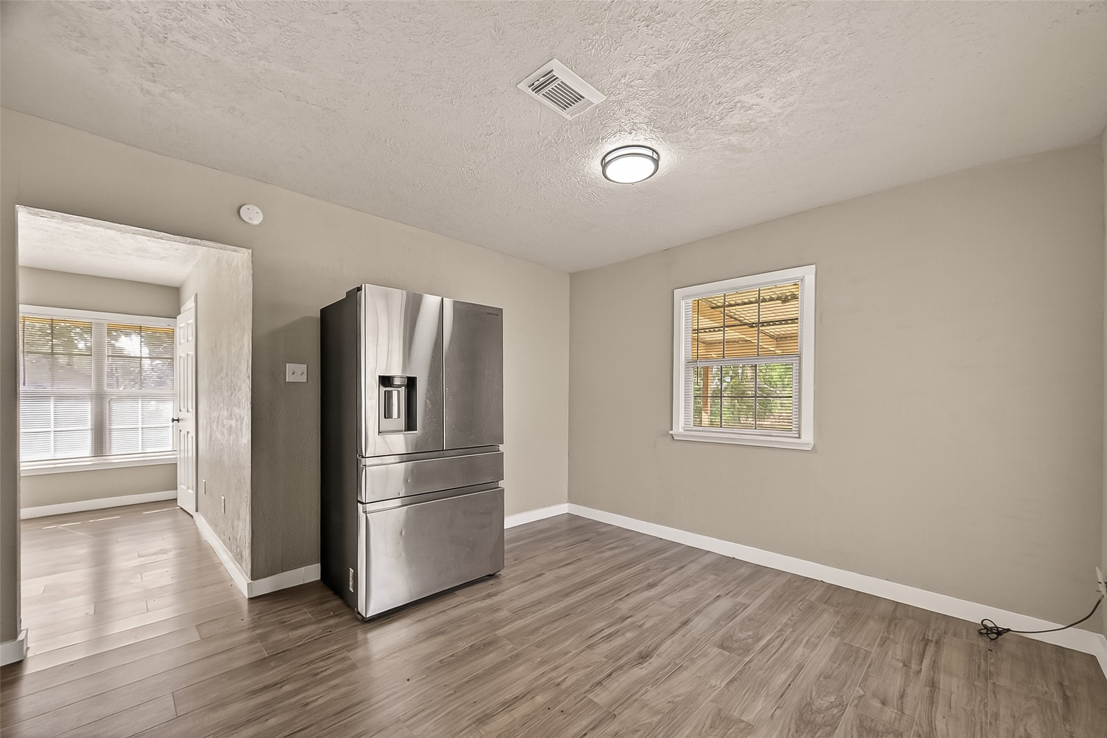 1221 Parkway Street Property Photo 12