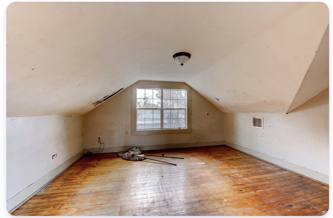 4303 Castor Street Property Photo 16