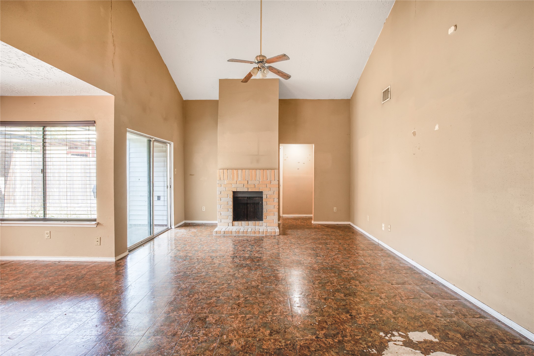 3646 Yorkingham Drive Property Photo 4