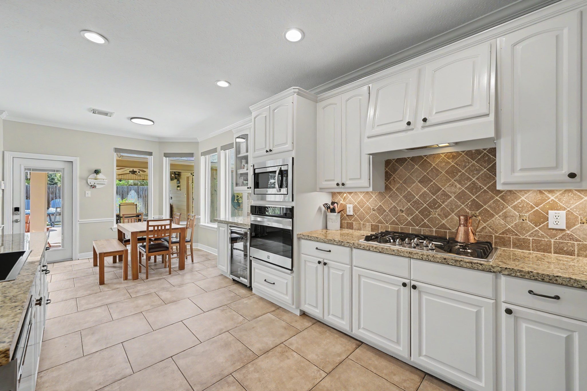 14938 Codys Run Property Photo 12