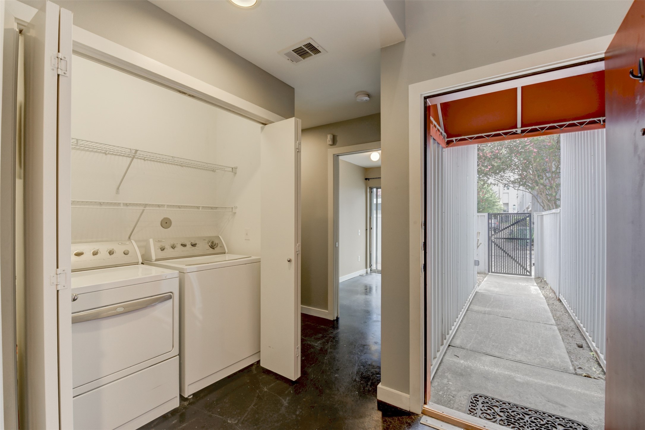 1211 Arthur Street Property Photo 7