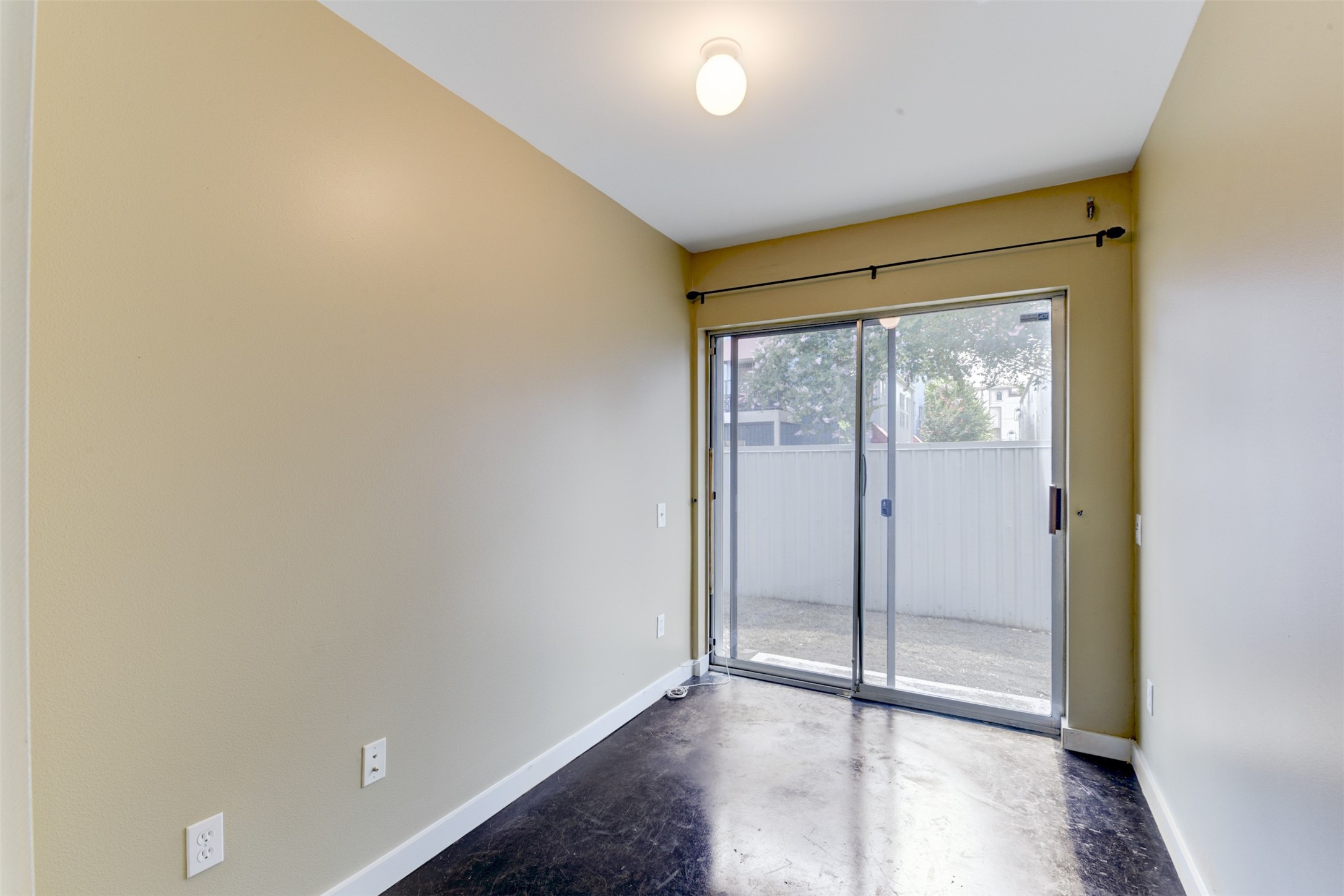1211 Arthur Street Property Photo 8
