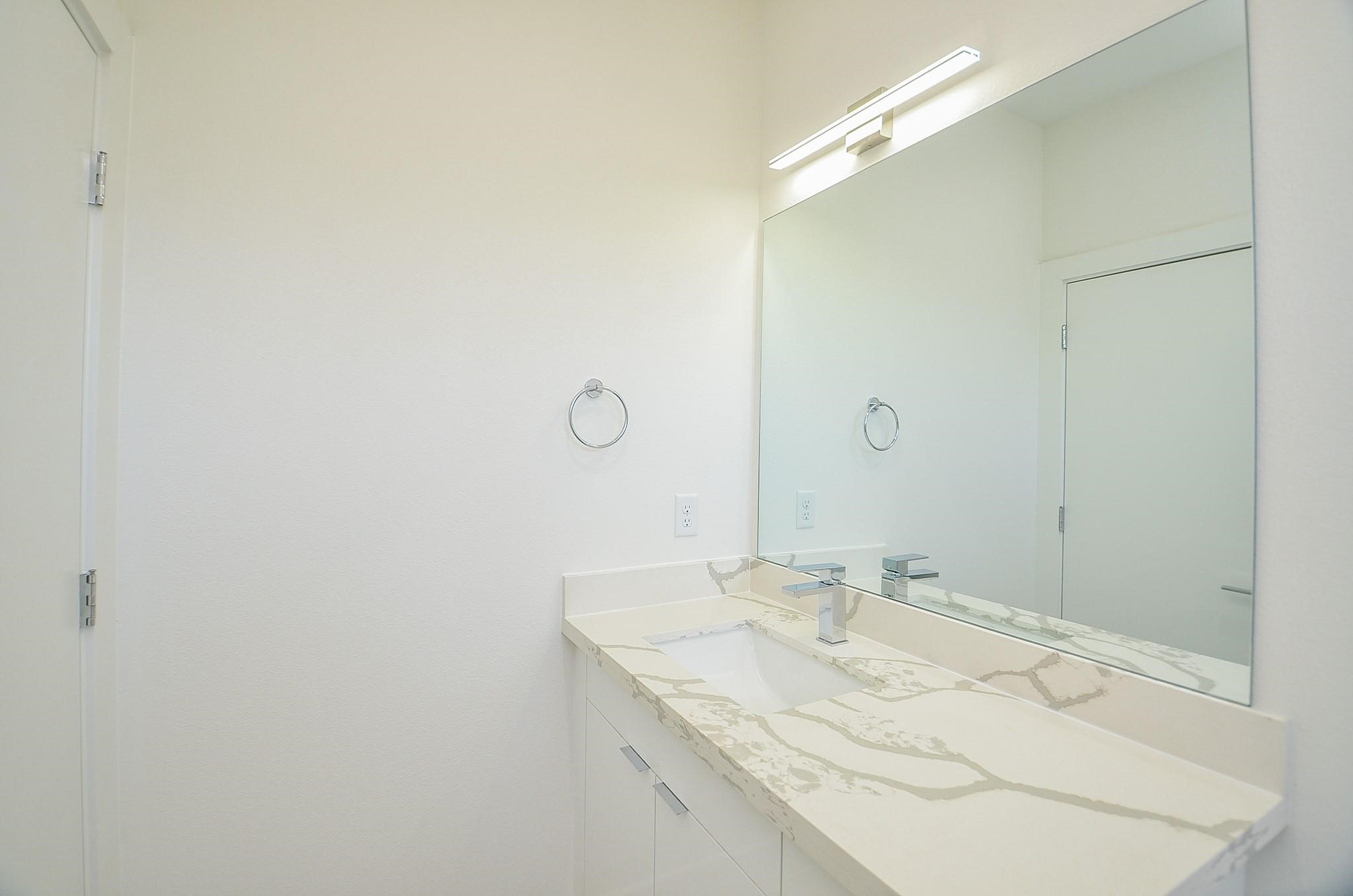 3312 Live Oak Street Property Photo 5