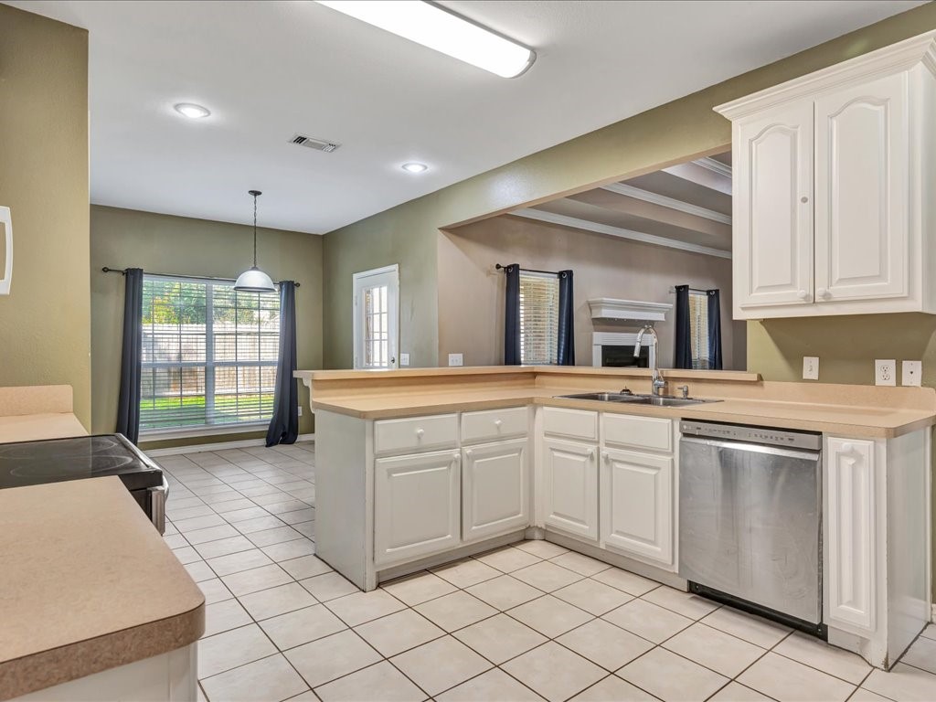 227 Remington Place Property Photo 14