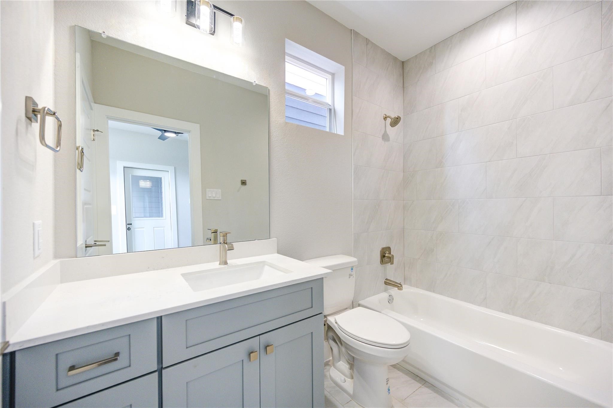 3404 Rawley Street Property Photo 7