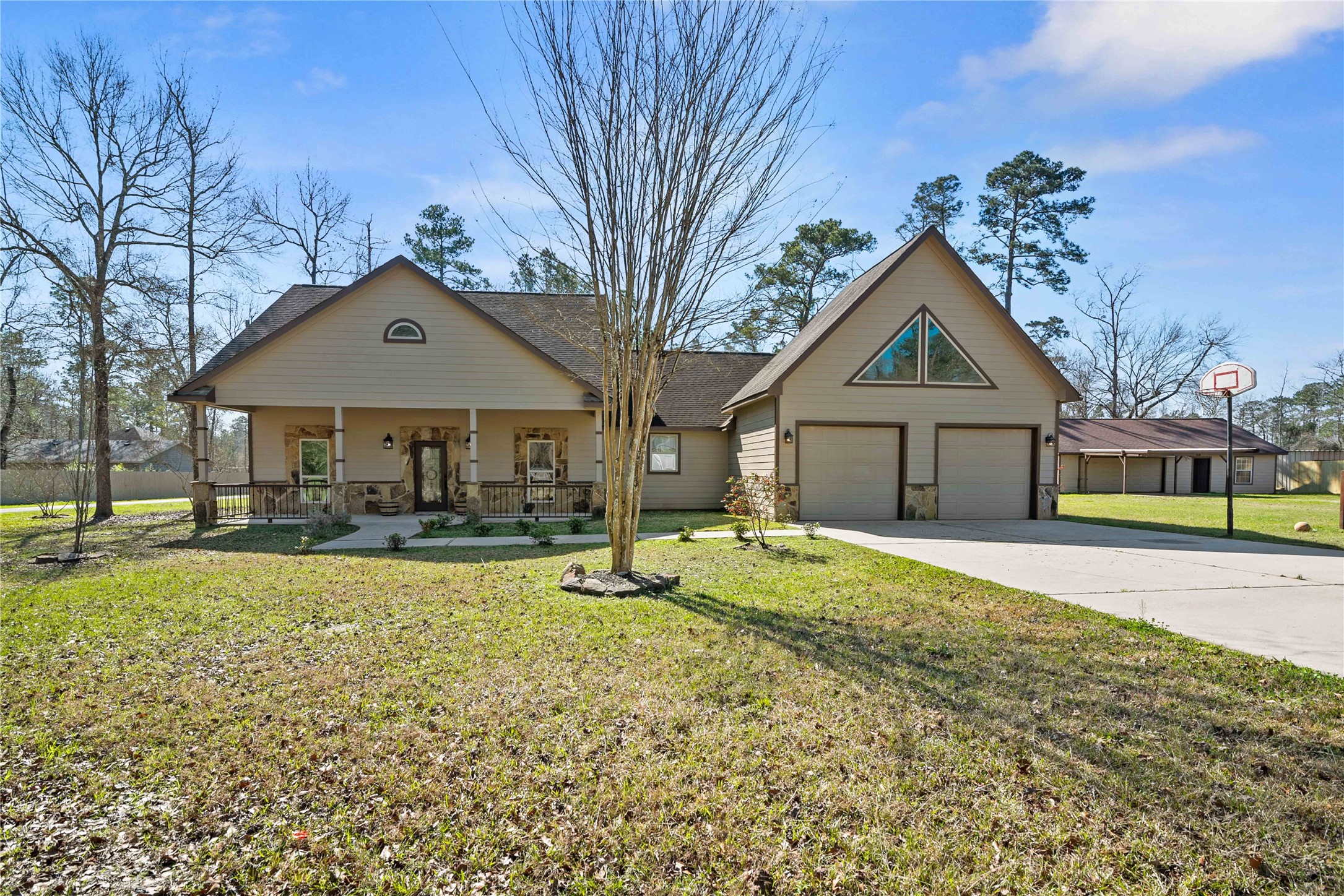 14742 Cypress Drive Property Photo 1