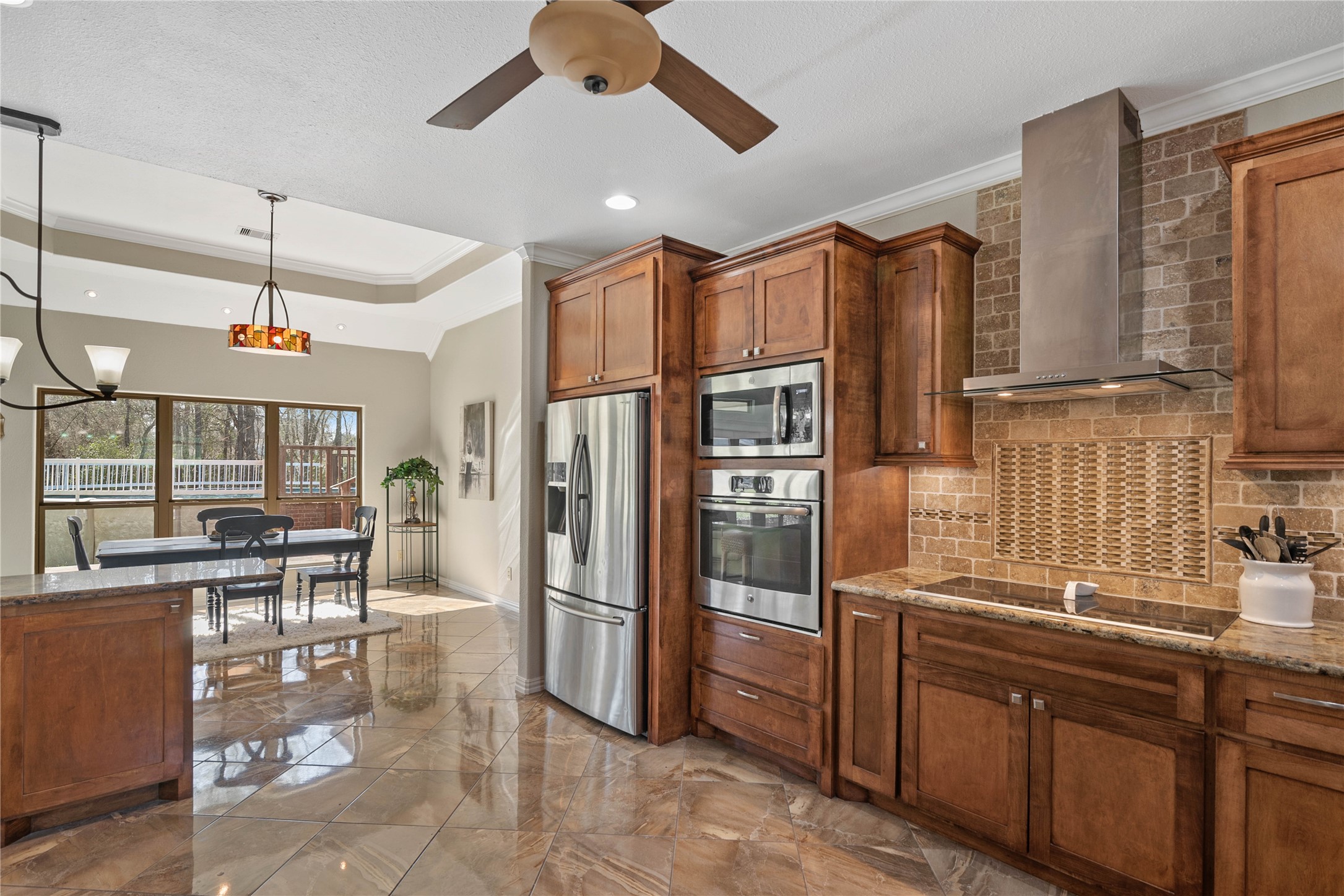 14742 Cypress Drive Property Photo 9