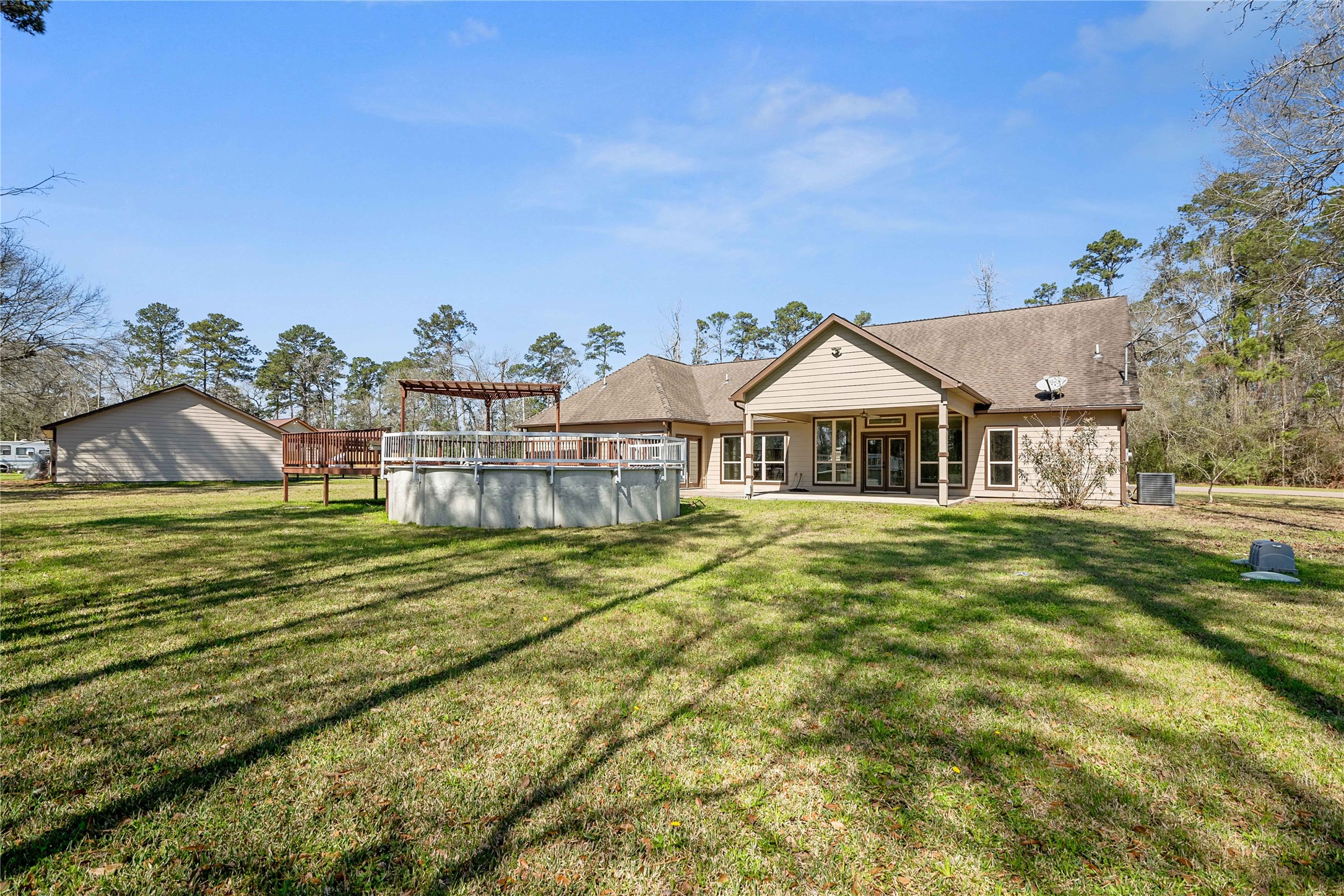 14742 Cypress Drive Property Photo 42