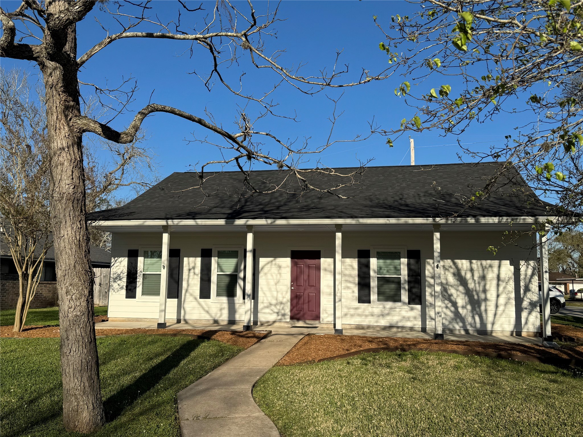 702 Hollyhock Street Property Photo