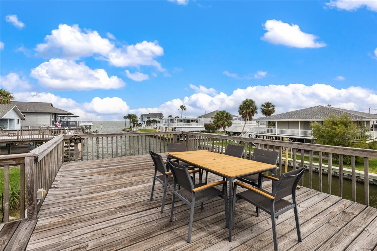 3719 Brewster Key Property Photo 1