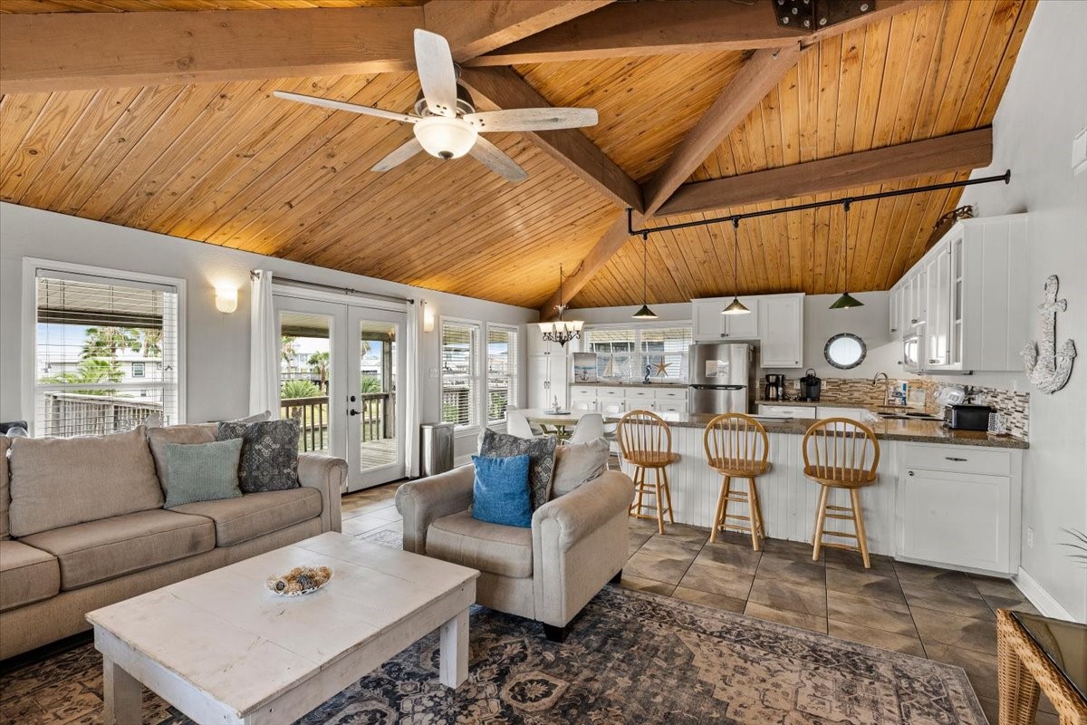 3719 Brewster Key Property Photo 9