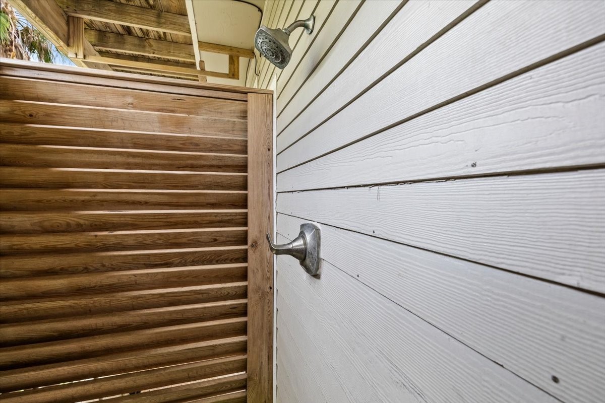 3719 Brewster Key Property Photo 34
