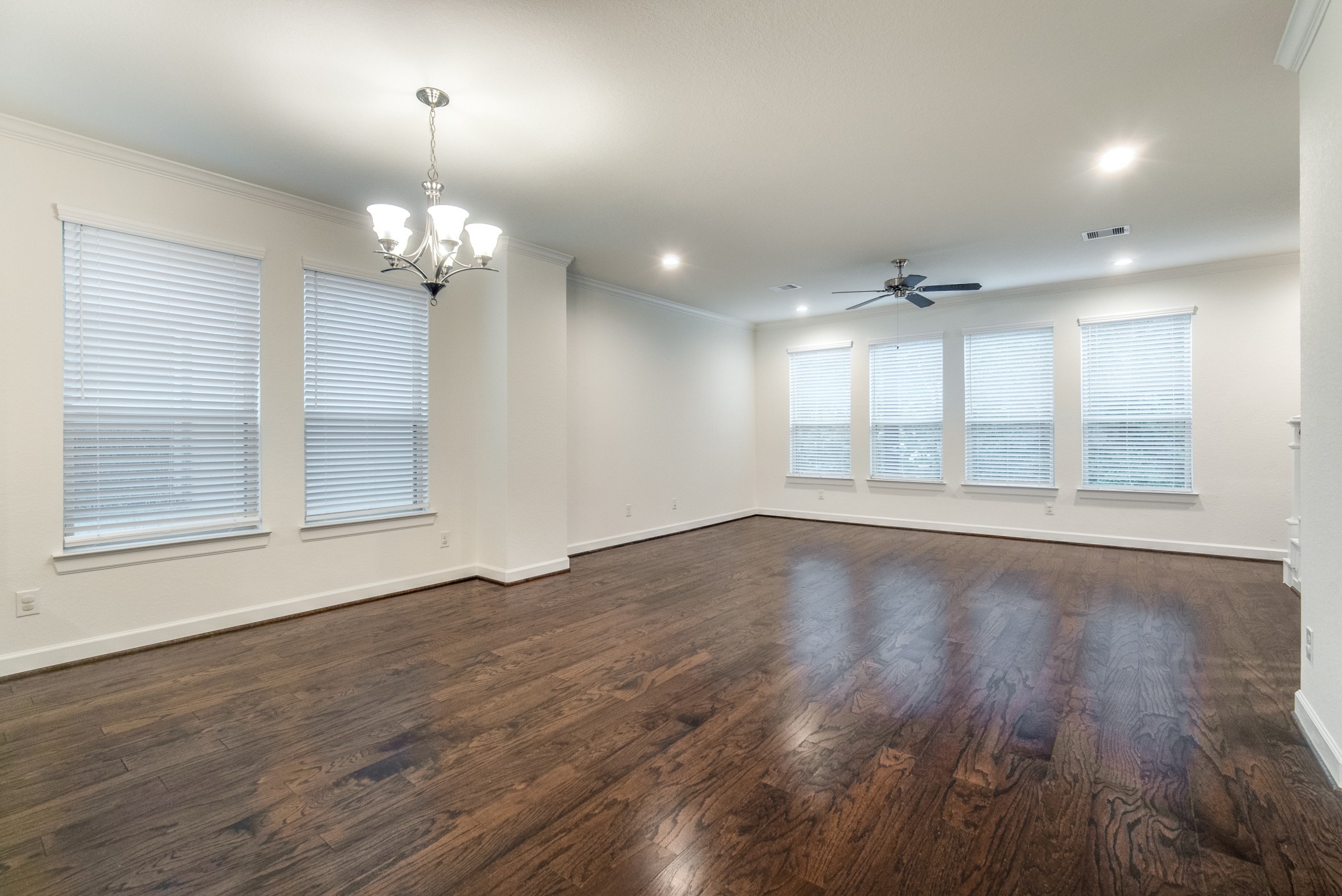 10709 Centre Forest Drive Property Photo 22