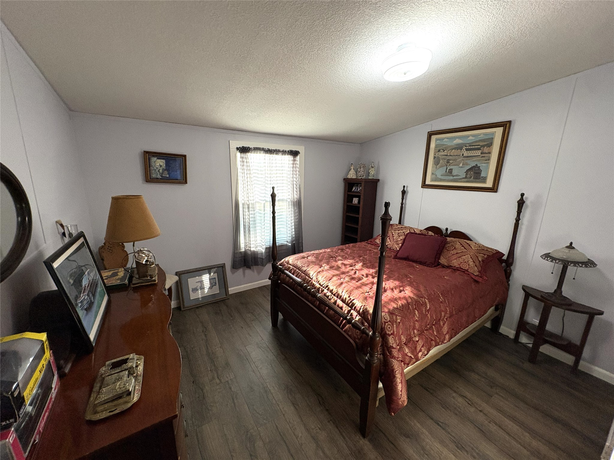 327 Laura Lane Property Photo 11