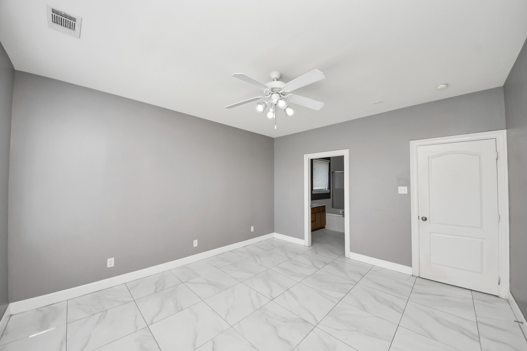 4610 Plum Forest Road Property Photo 12