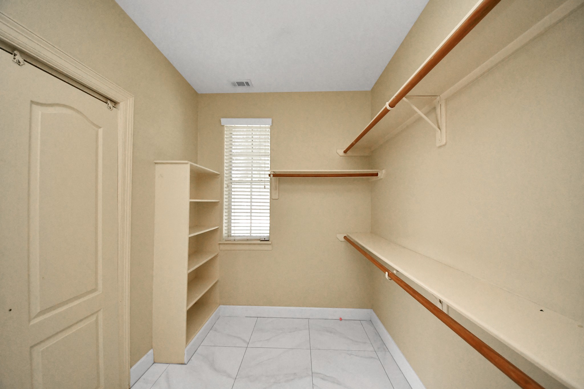 4610 Plum Forest Road Property Photo 17
