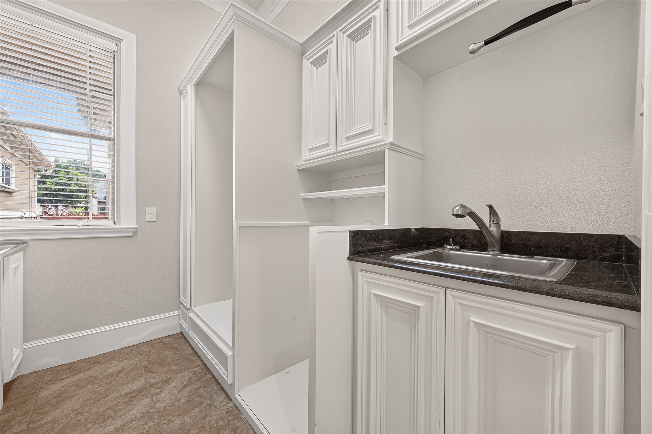 4011 Westerdale Drive Property Photo 20