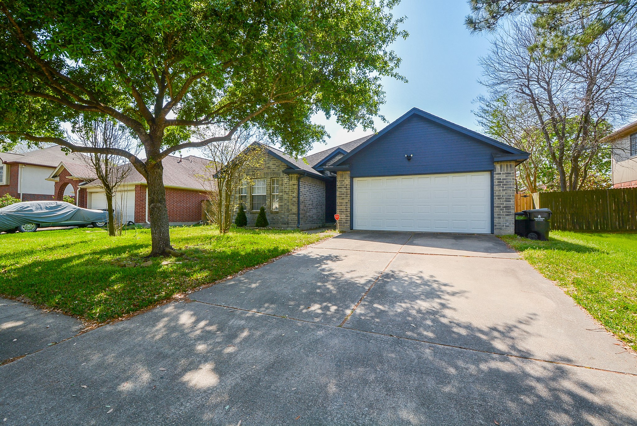 22811 Market Square Lane Property Photo 1