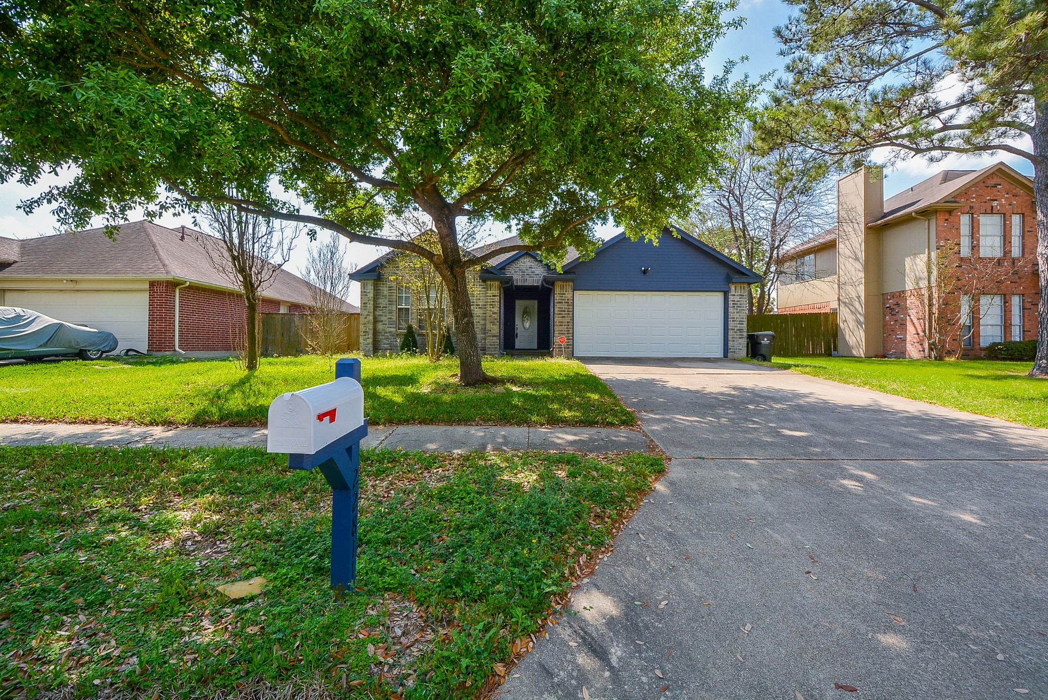 22811 Market Square Lane Property Photo 2