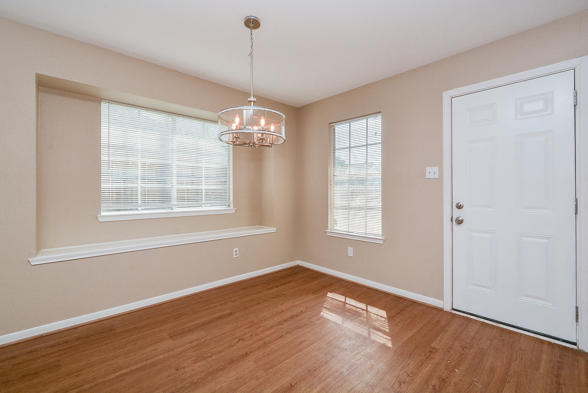 22811 Market Square Lane Property Photo 21