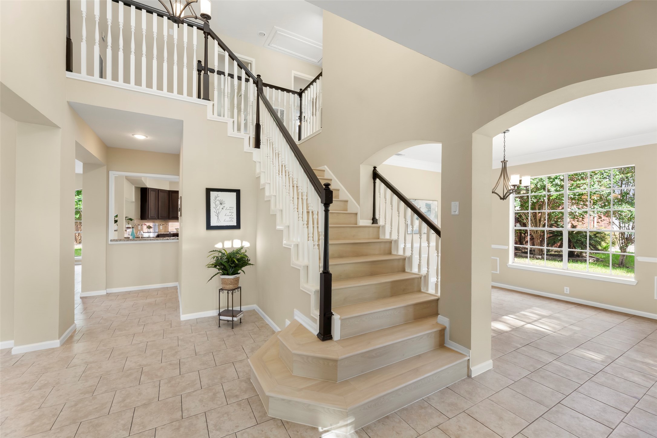 3230 Serene Oak Drive Property Photo 7