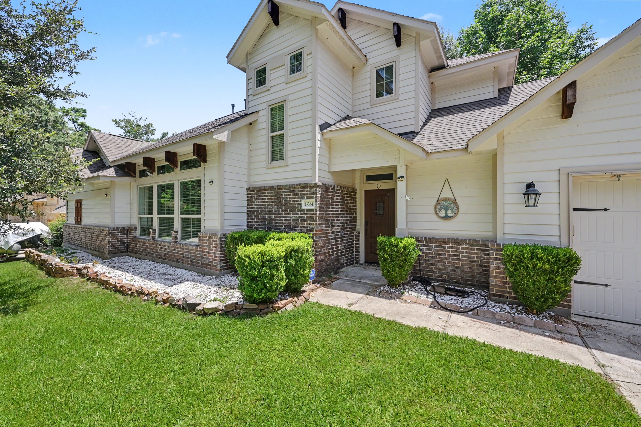 13384 Teel Road Property Photo 3