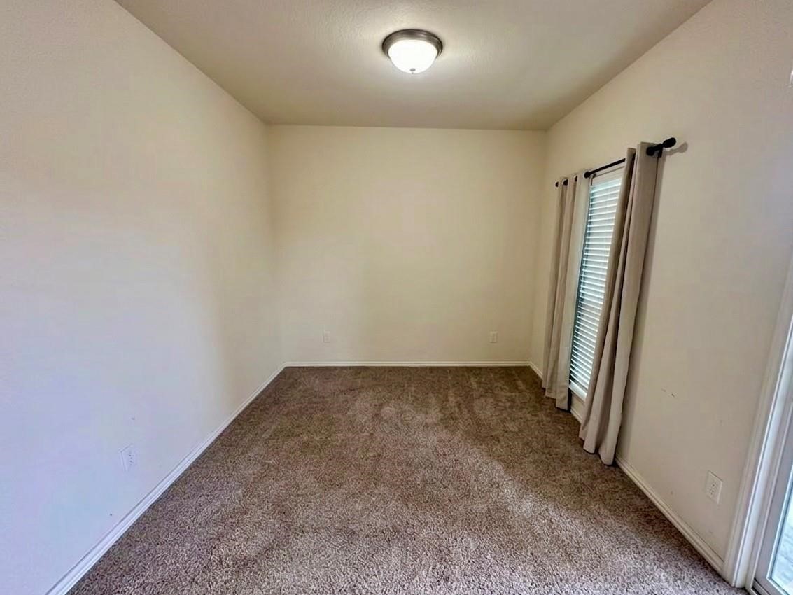 3402 Water Lilly Way Property Photo 11