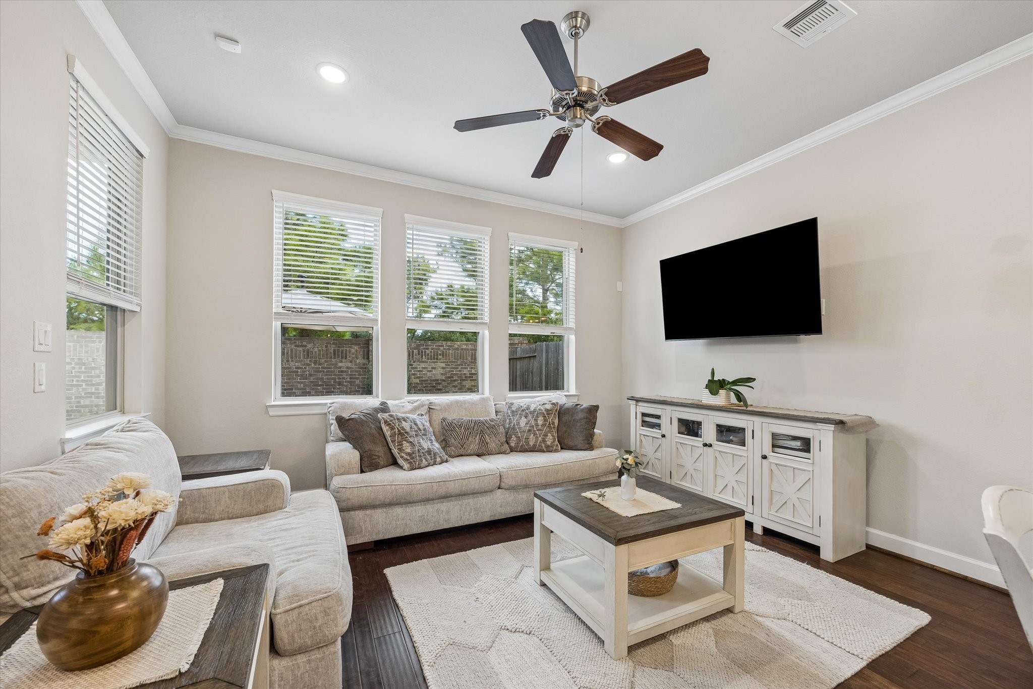 10608 Centre Glade Drive Property Photo 17