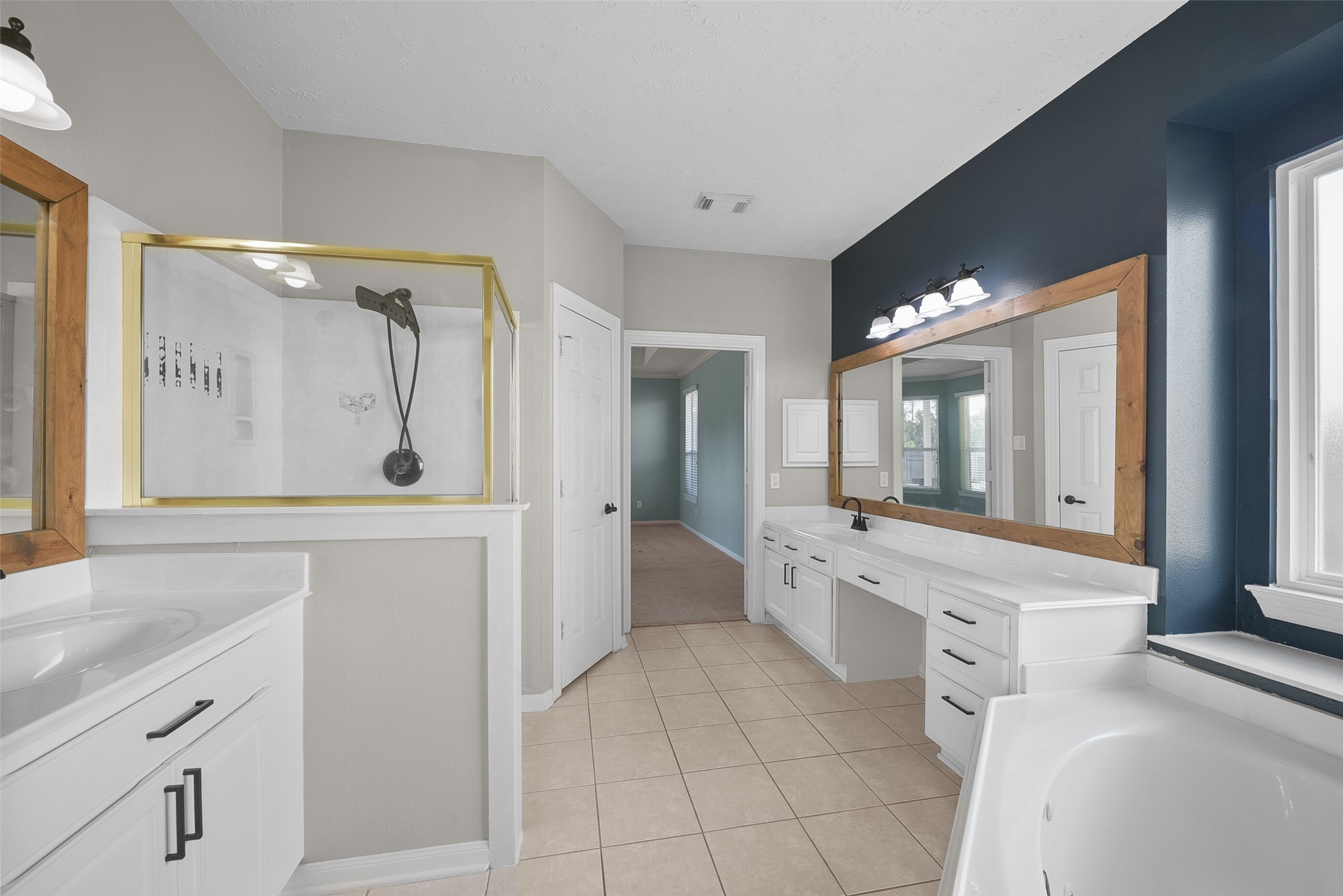 17207 Eagle Ledge Drive Property Photo 28