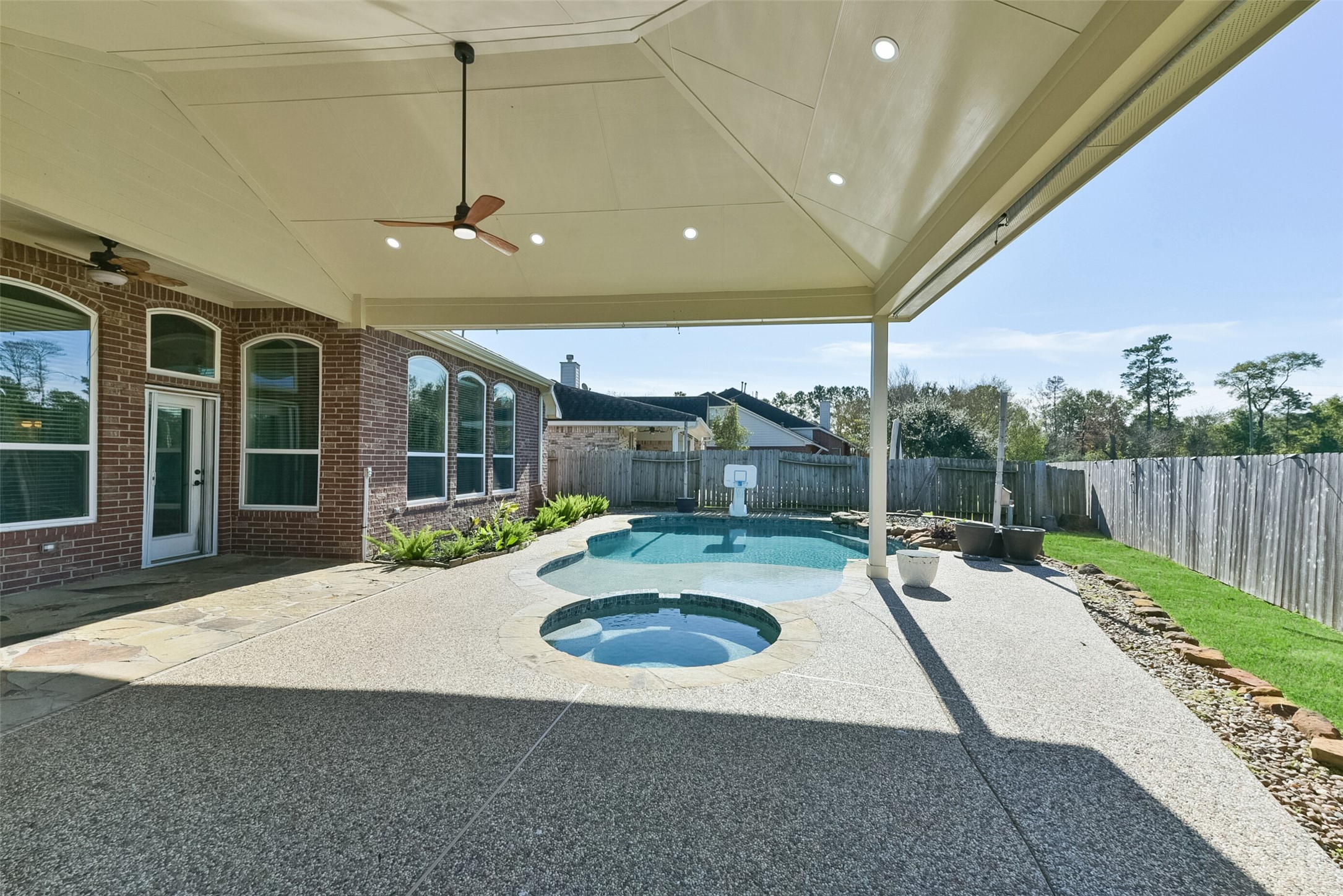 17207 Eagle Ledge Drive Property Photo 36