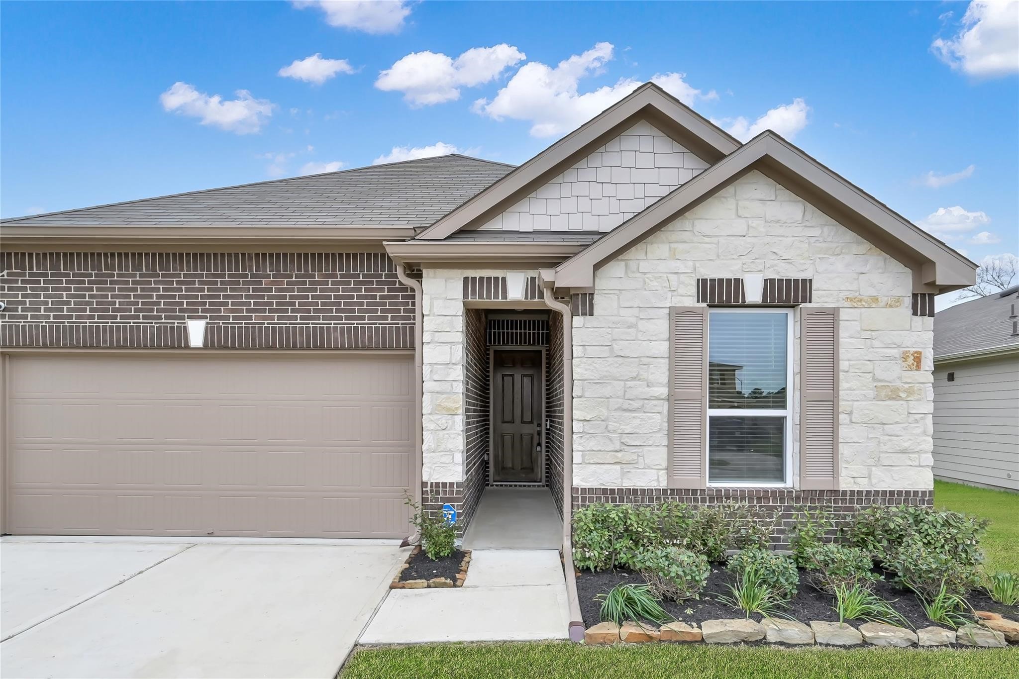 610 Coyote Canyon Court Property Photo 3