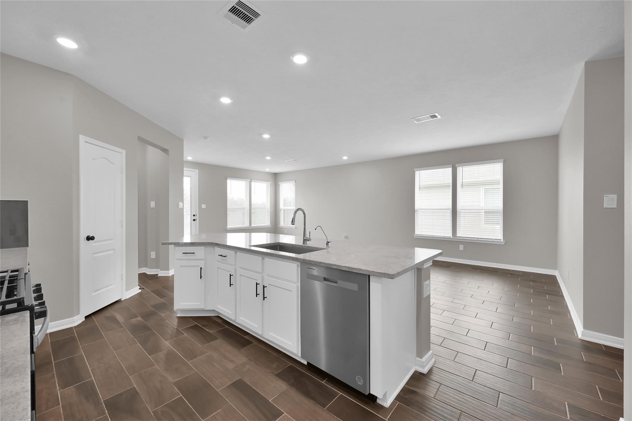 610 Coyote Canyon Court Property Photo 15