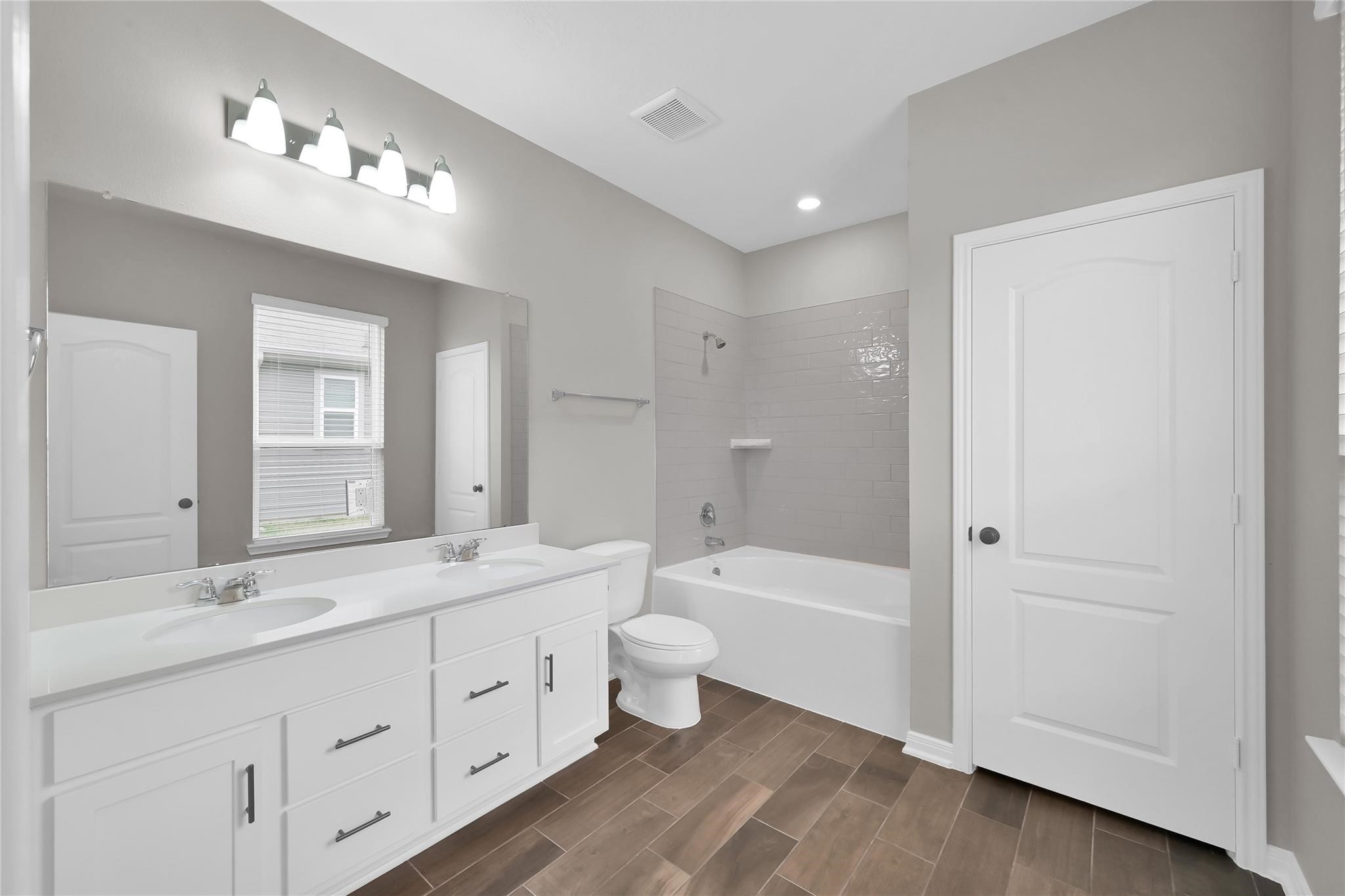 610 Coyote Canyon Court Property Photo 22