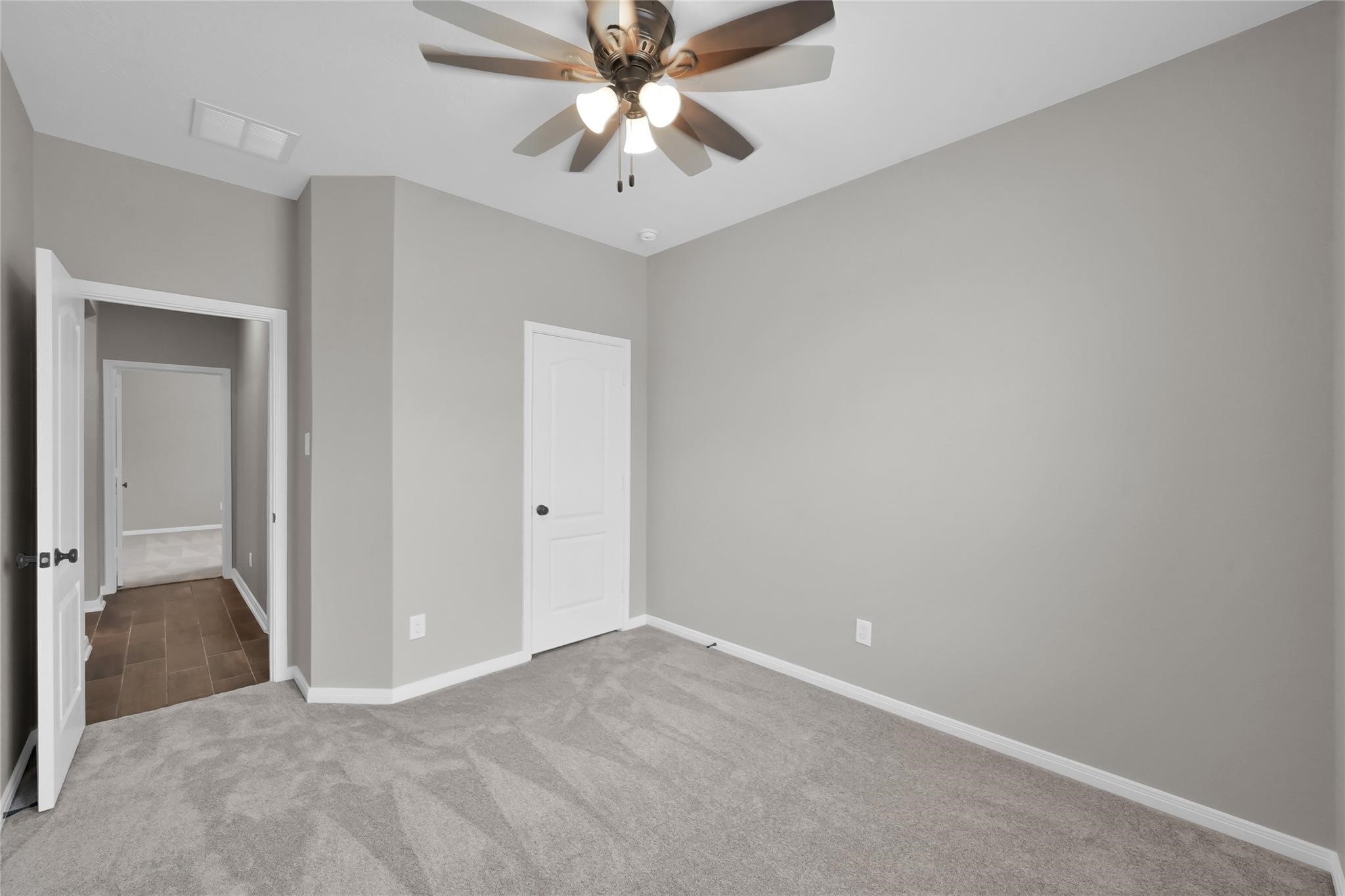 610 Coyote Canyon Court Property Photo 25