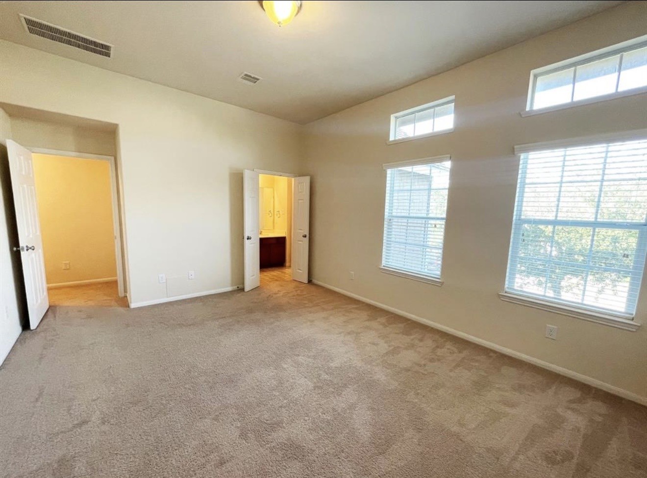 8318 Greys Lane Property Photo 6