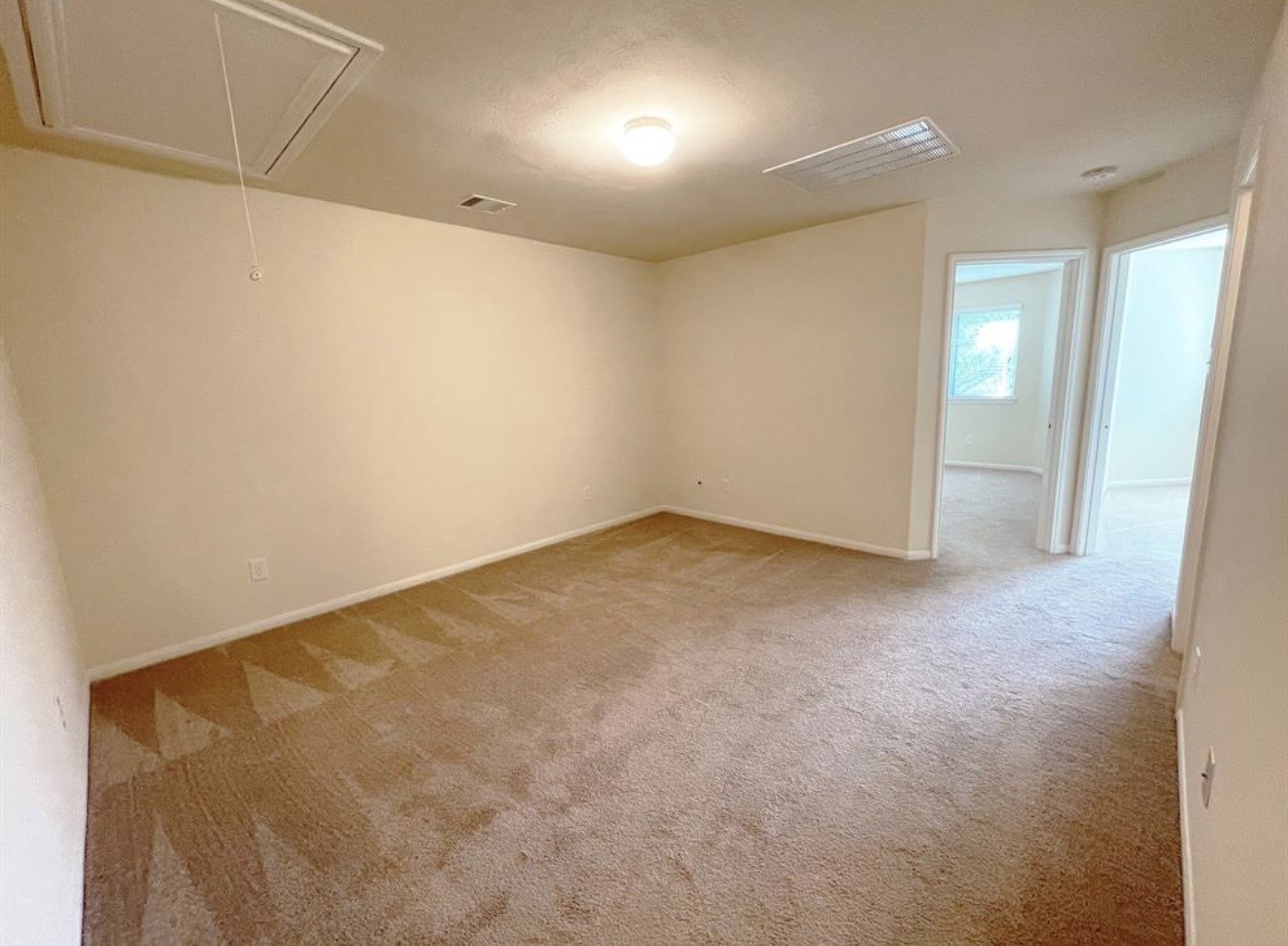 8318 Greys Lane Property Photo 10